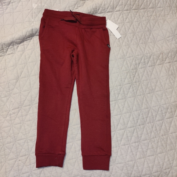 2 boys pants size 5 new with tags on its - Picture 2 of 11